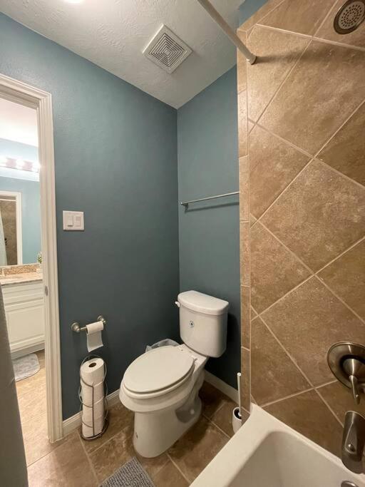 Spacious Conroe Home Around 4 Miles To The Lake Montgomery Exterior photo