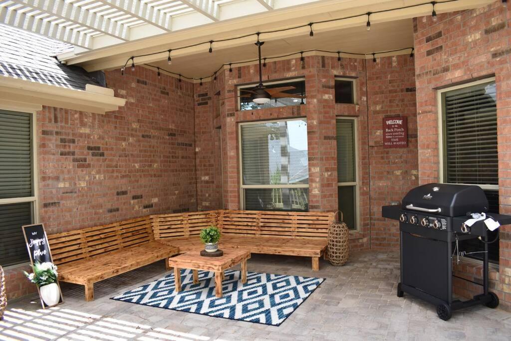 Spacious Conroe Home Around 4 Miles To The Lake Montgomery Exterior photo